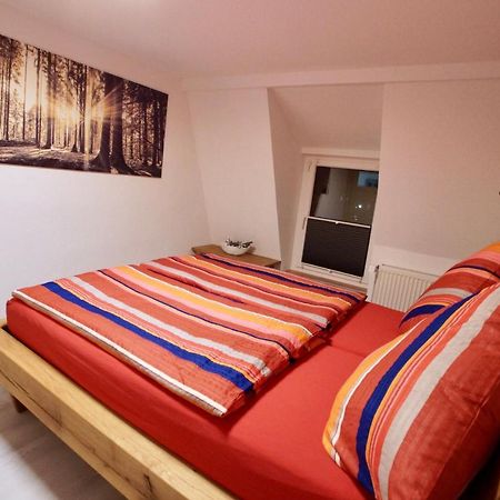 Ferienwohnung Ostard 2 塔勒 外观 照片